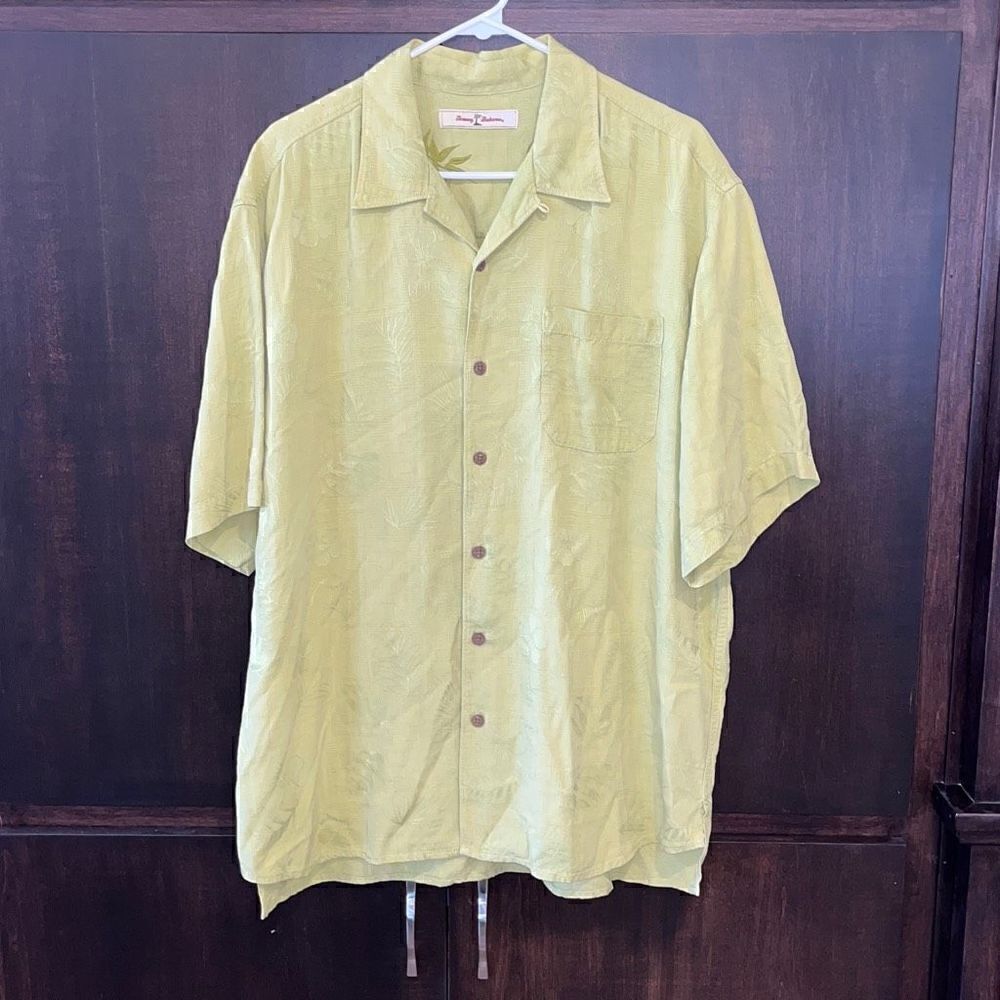 Tommy Bahama Green Short Sleeve Silk Button Front Shirt XL